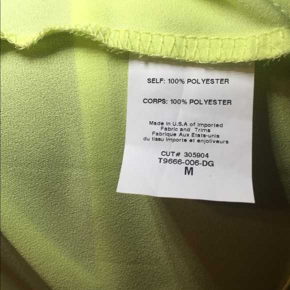 LUSH $38 NEW Sheer Sleeveless Top Size Medium - Picture 6 of 8